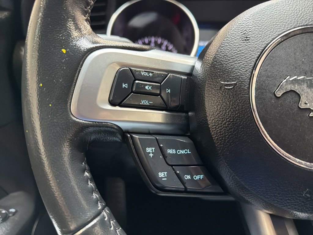Used 2022 Ford Mustang Coupe RWD image 16