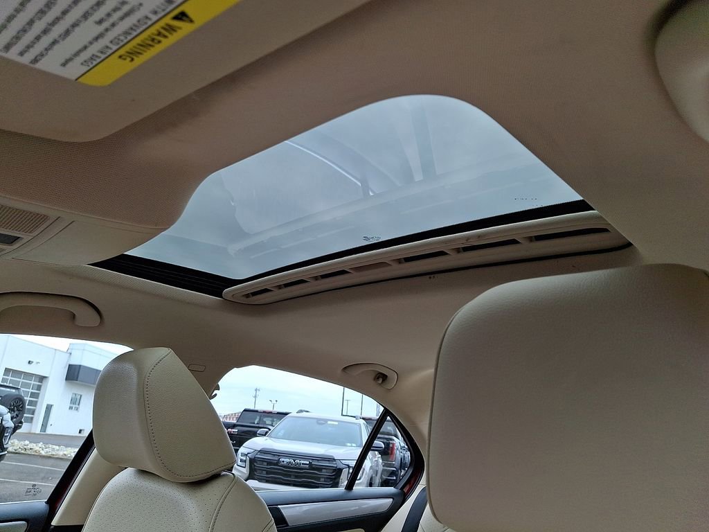 Used 2017 Volkswagen Jetta SE image 14