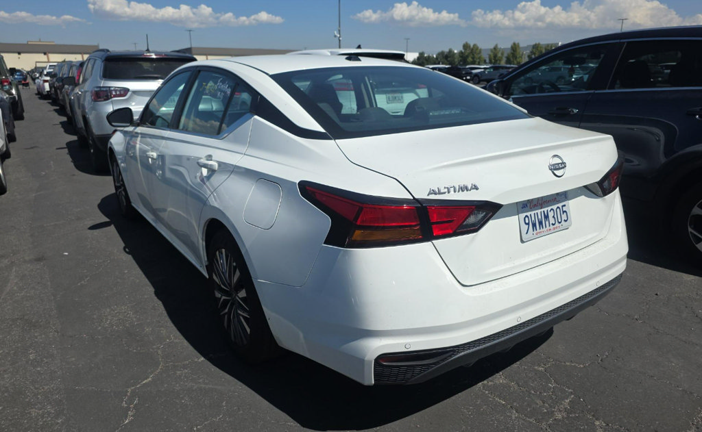 Used 2026 Nissan Altima 2.5 SV FWD image 6