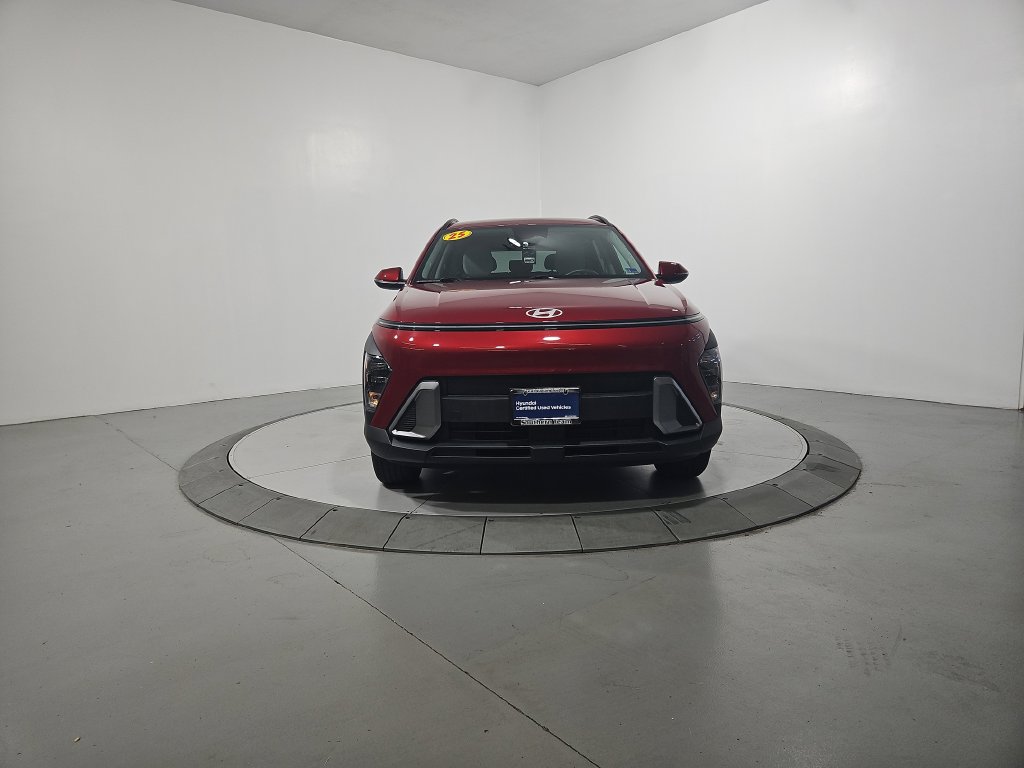 Certified 2025 Hyundai Kona SEL AWD/4WD image 10