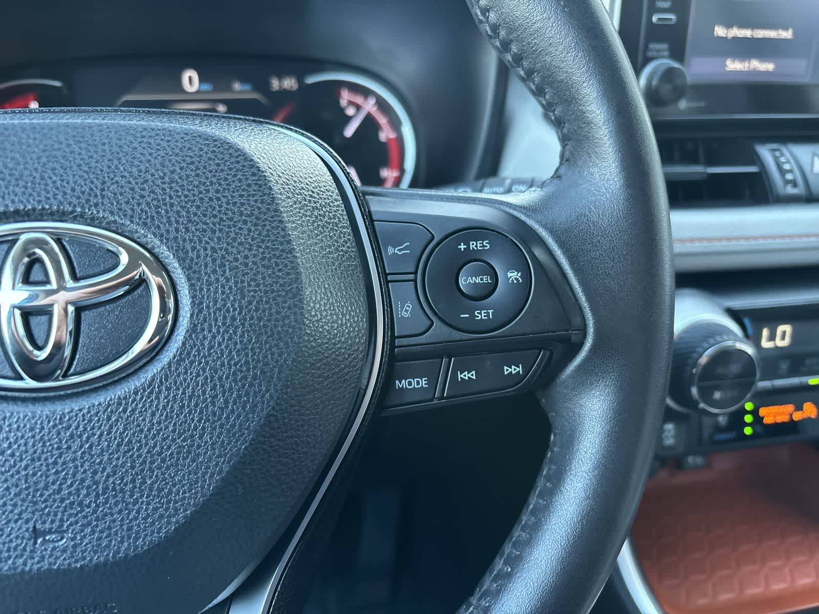 Used 2019 Toyota RAV4 Adventure w/ Cold Weather Package AWD/4WD image 15