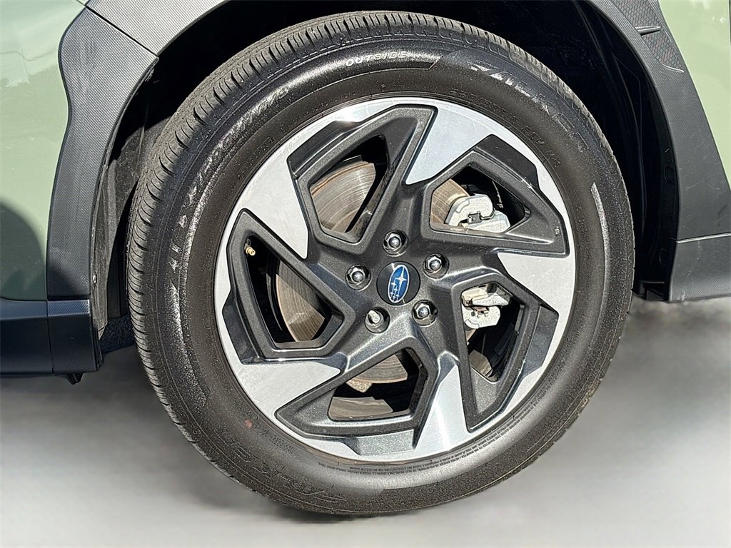 Used 2024 Subaru Crosstrek 2.5i Limited w/ Crosstrek Mirror Package image 32