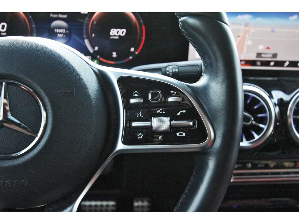 Used 2023 Mercedes-Benz GLA 250 image 19