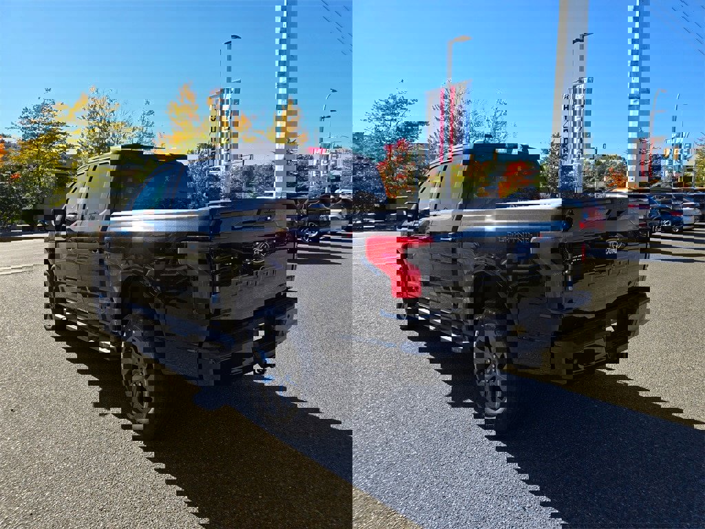 New 2025 Ford F150 Lightning Flash image 7