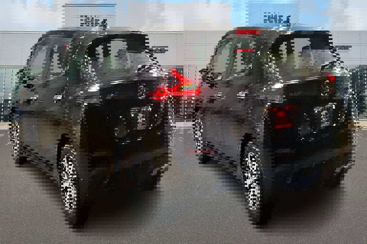 Used 2022 Nissan Leaf S Plus image 4