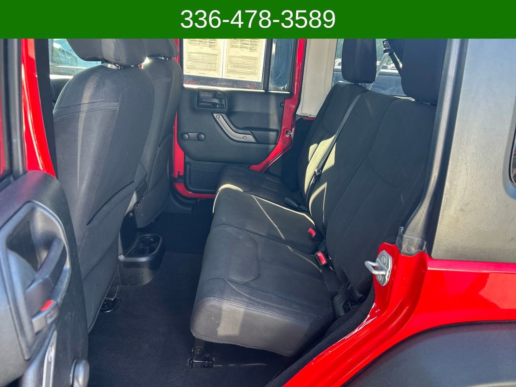 Used 2018 Jeep Wrangler Unlimited Sport w/ Connectivity Group AWD/4WD image 16