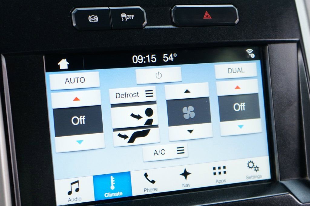 Used 2017 Ford F350 Lariat w/ Lariat Value Package image 28