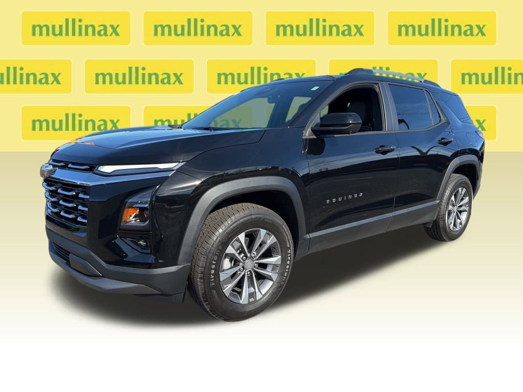 Used 2025 Chevrolet Equinox LT w/ Convenience Package II image 4