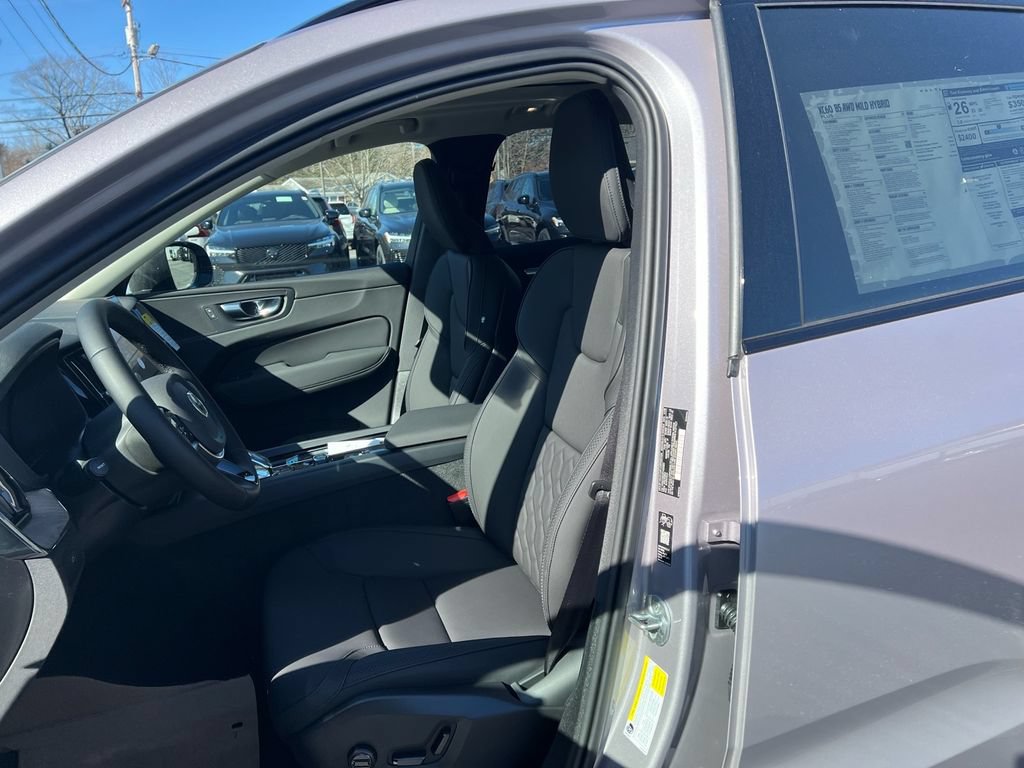 New 2026 Volvo XC60 B5 Plus w/ Protection Package Premier AWD/4WD image 11