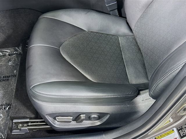 Certified 2022 Toyota Camry XSE FWD image 18