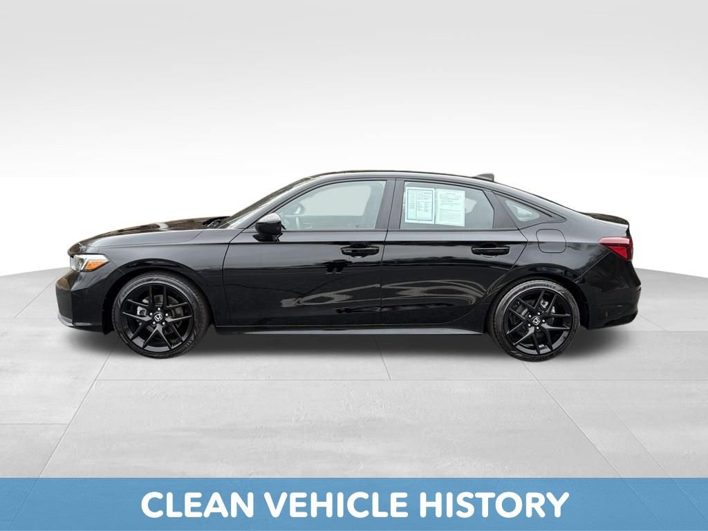 Used 2025 Honda Civic Sport image 3