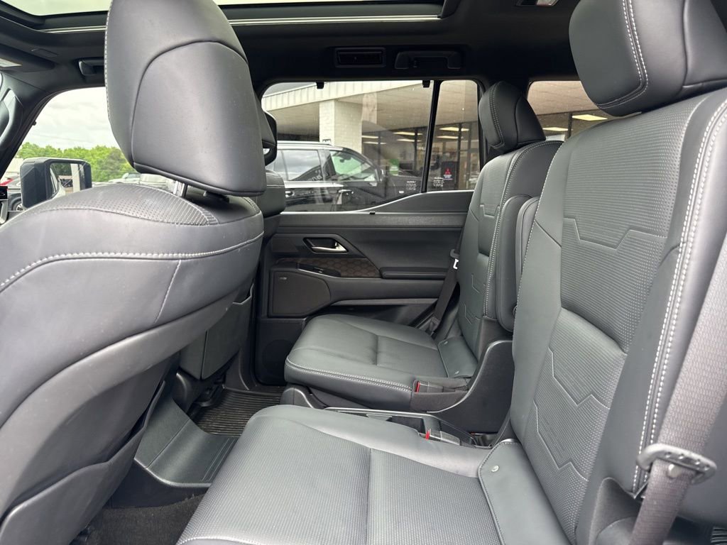 Used 2025 Lexus GX 550 w/ Cold Area Package AWD/4WD image 47