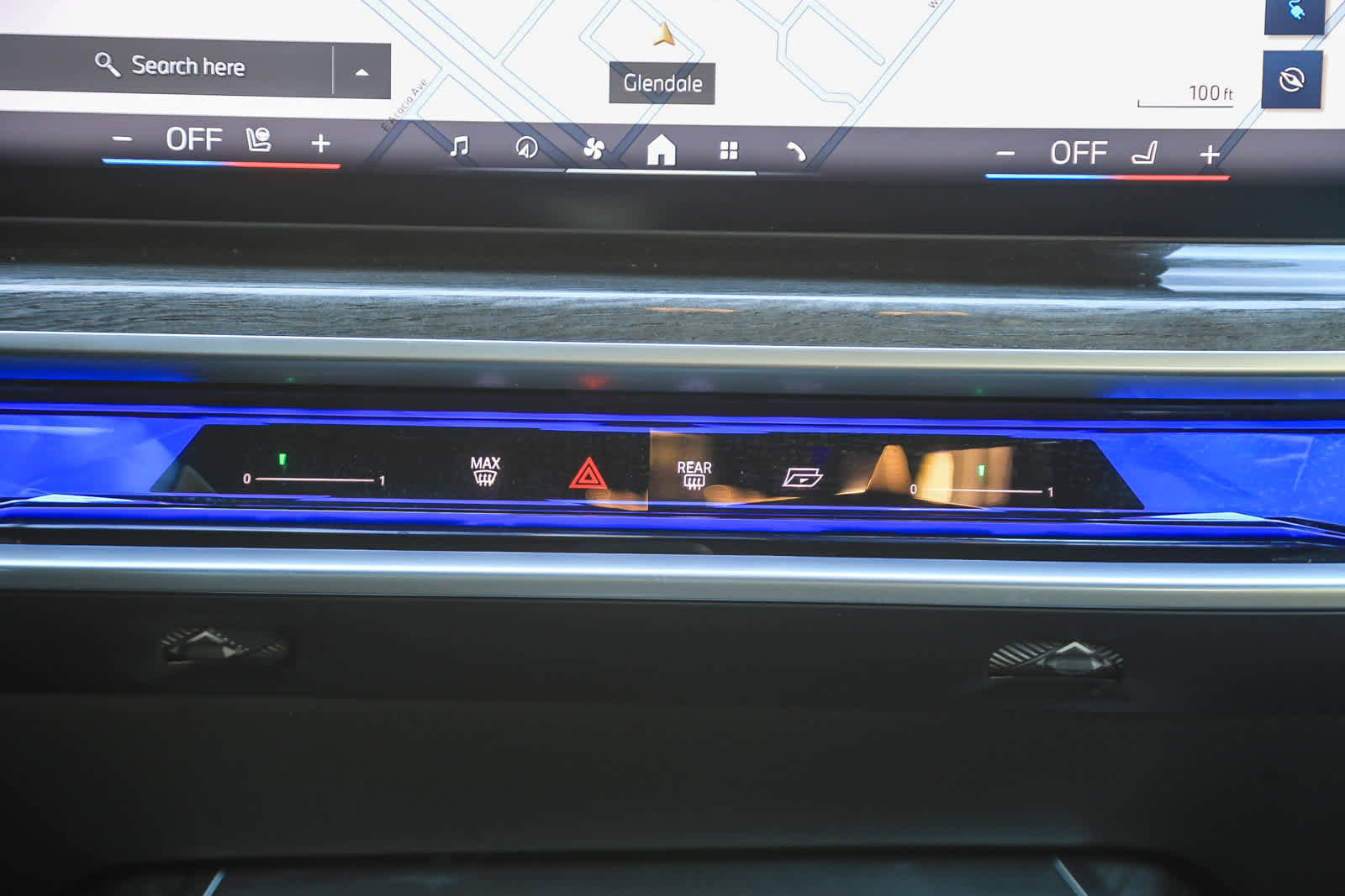 Used 2025 BMW i7 xDrive60 w/ Premium Package image 10