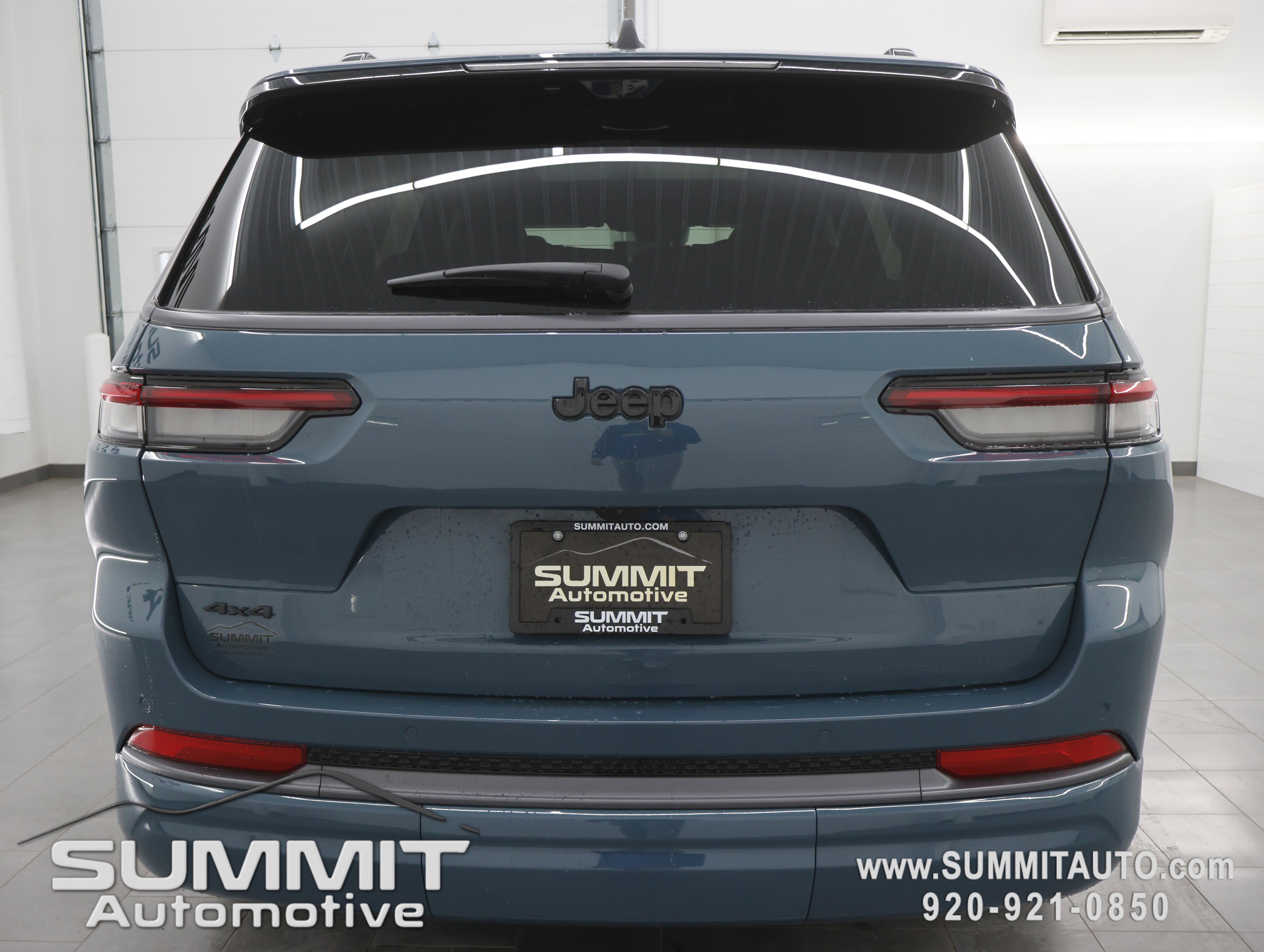 New 2026 Jeep Grand Cherokee L Limited AWD/4WD image 31