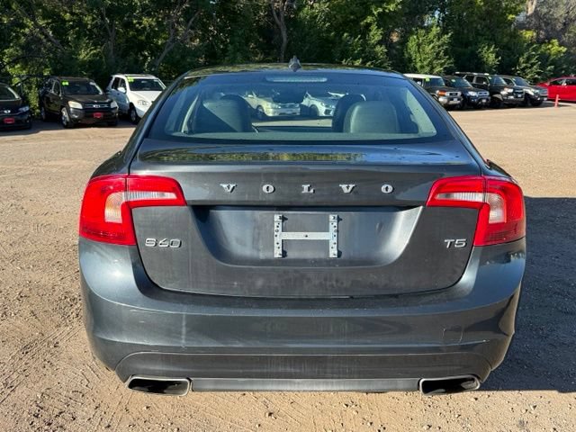 Used 2016 Volvo S60 T5 Premier w/ 19" Sport Package FWD image 5