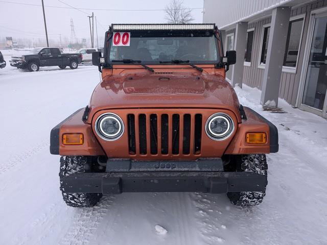 Used 2000 Jeep Wrangler SE image 3