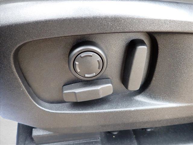 Used 2023 Land Rover Defender 110 S image 14