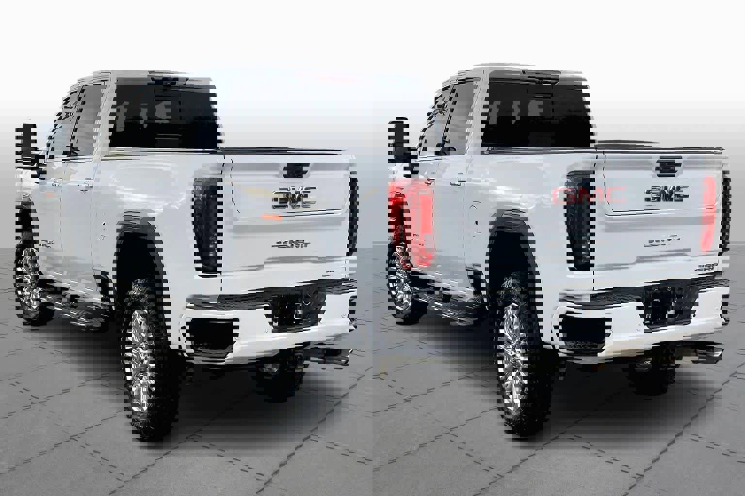 Used 2020 GMC Sierra 2500 Denali w/ Denali Ultimate Package image 11