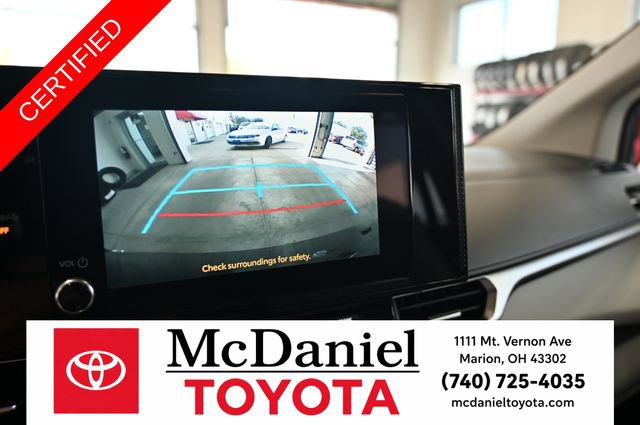 Certified 2025 Toyota Sienna LE AWD/4WD image 18