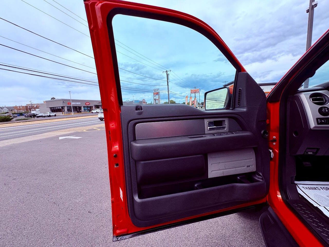 Used 2010 Ford F150 Raptor image 20