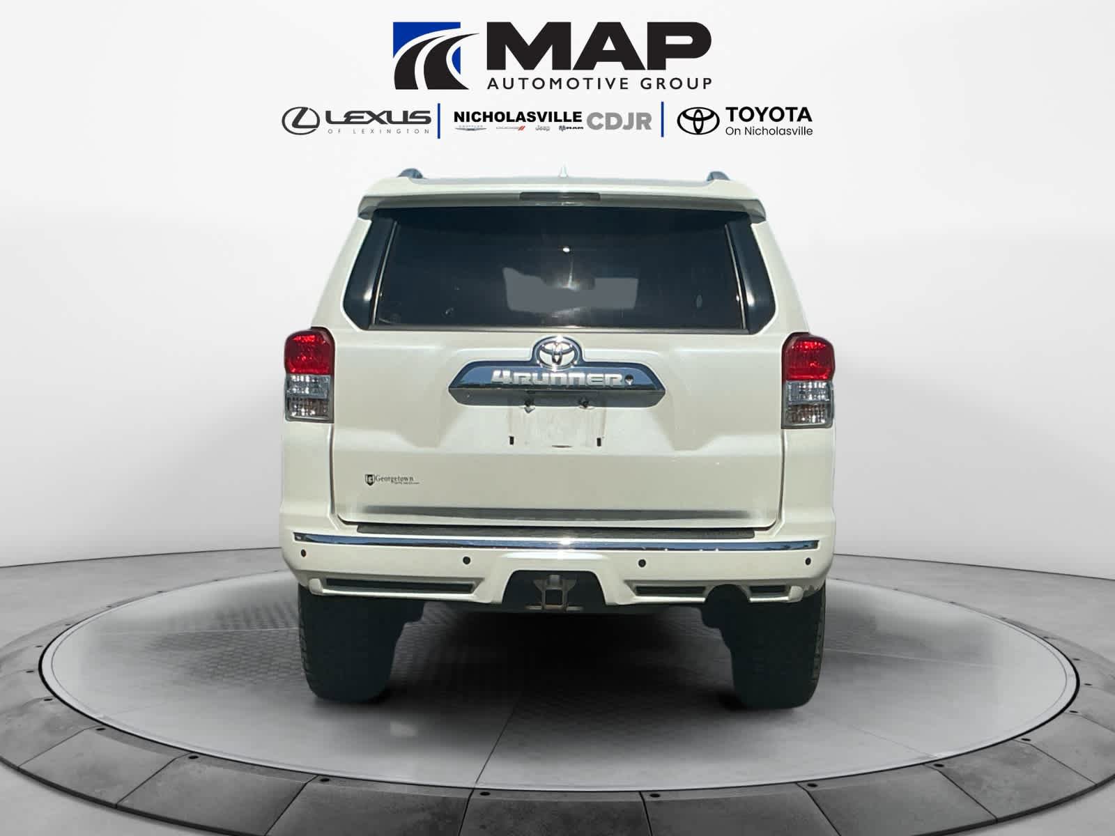 Used 2012 Toyota 4Runner SR5 w/ Convenience Pkg AWD/4WD image 4