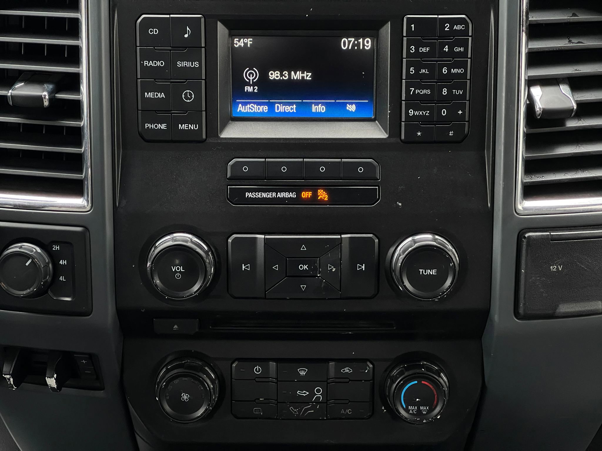 Used 2017 Ford F250 XLT w/ XLT Value Package image 20