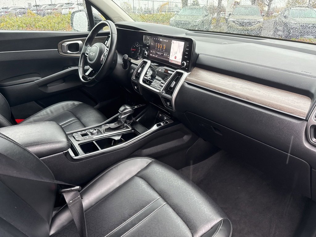 Used 2022 Kia Sorento X-Line EX image 31