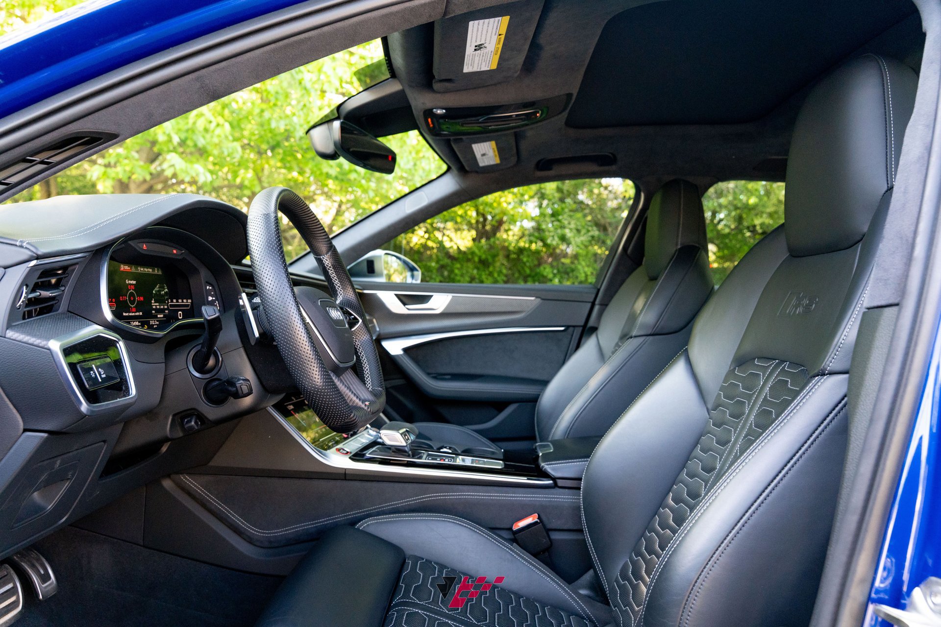 Used 2023 Audi RS 6 w/ Executive Package AWD/4WD image 28