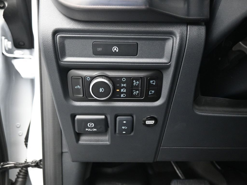 New 2025 Ford F150 Lariat w/ Equipment Group 502A High image 14