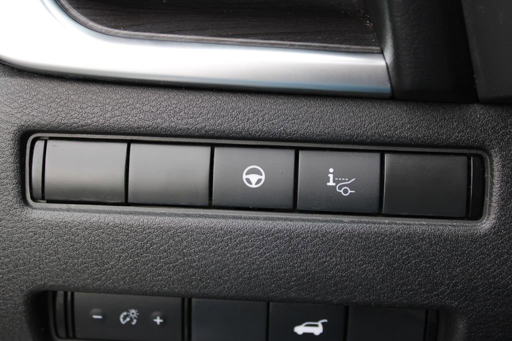 Used 2022 Nissan Rogue Platinum w/ Head-Up Display Package image 51