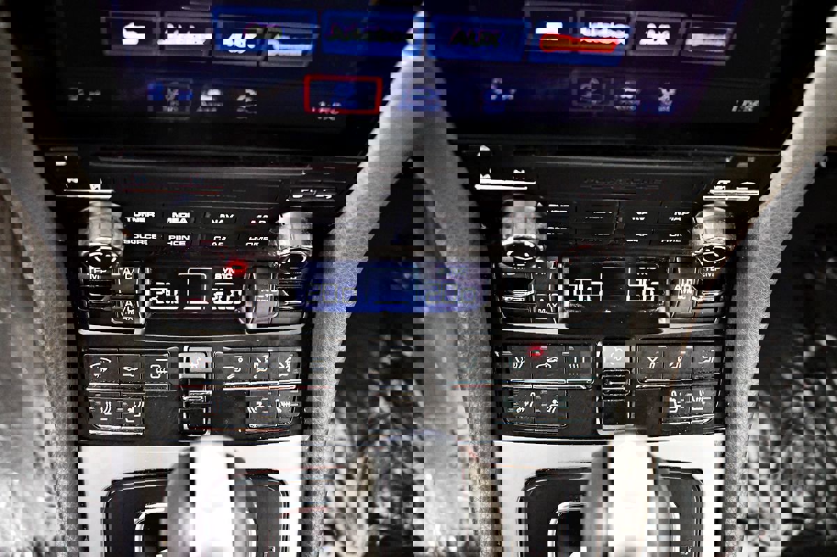 Used 2017 Porsche 718 Cayman S image 33