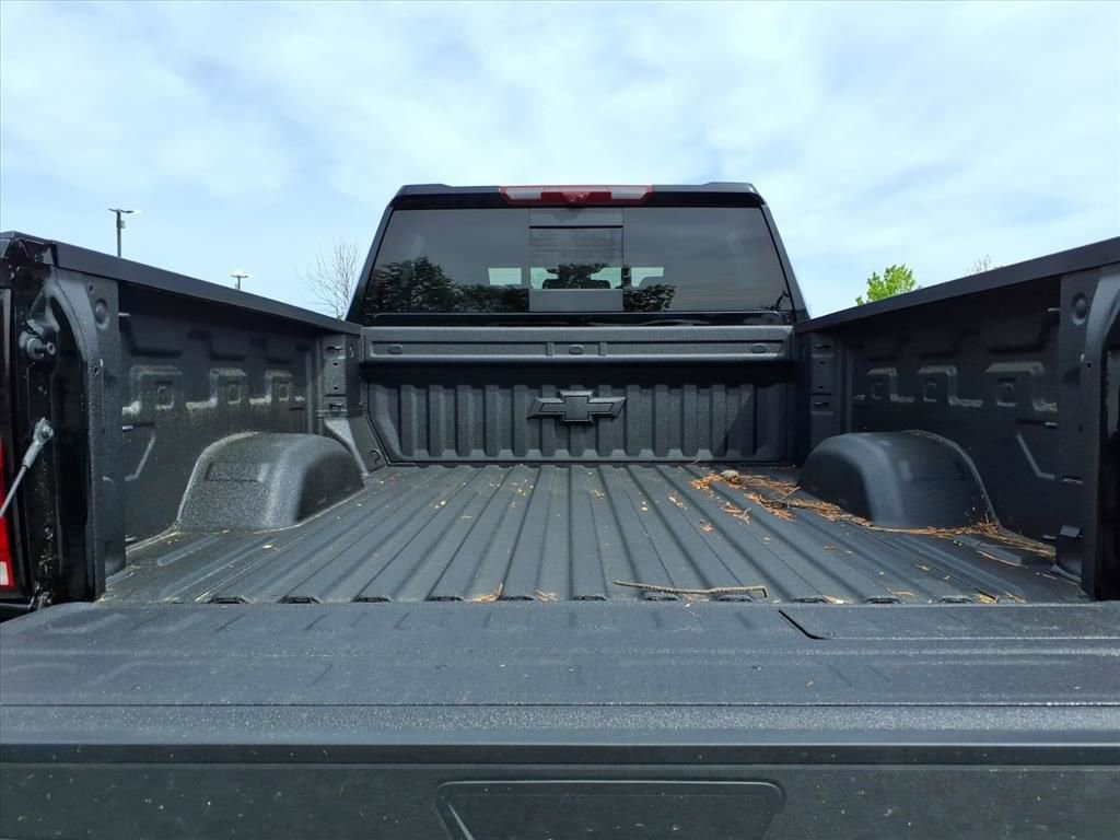 New 2026 Chevrolet Silverado 2500 High Country w/ Midnight Edition image 28