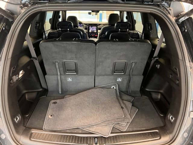 Used 2025 Jeep Grand Cherokee L Altitude AWD/4WD image 10