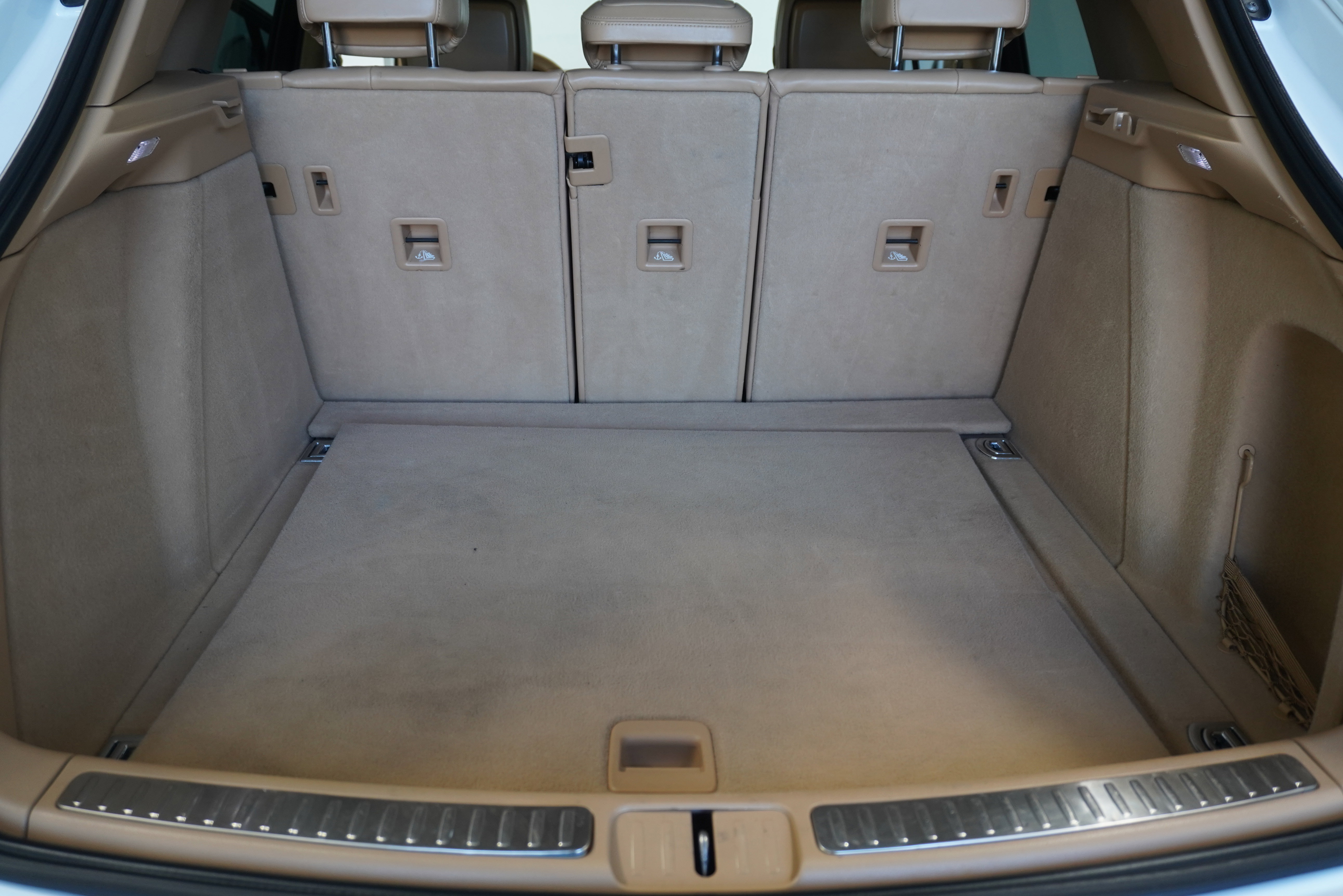 Used 2015 Porsche Macan Turbo image 23