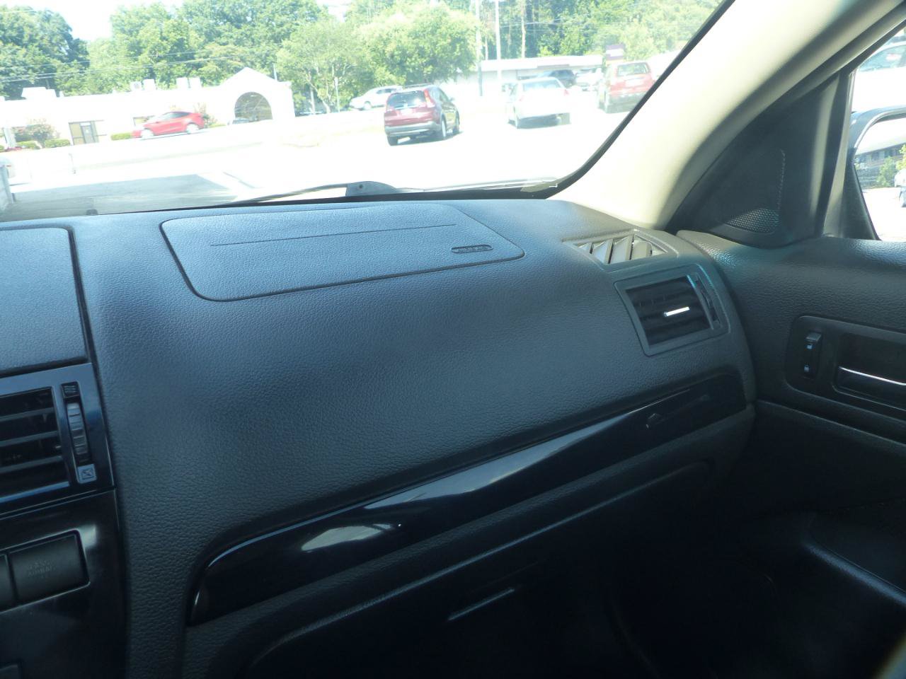 Used 2006 Ford Fusion SEL FWD image 21