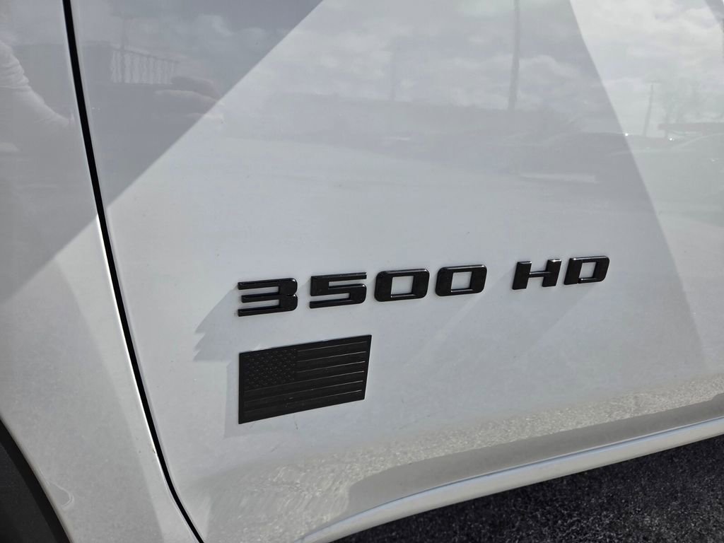 Used 2024 Chevrolet Silverado 3500 W/T image 6