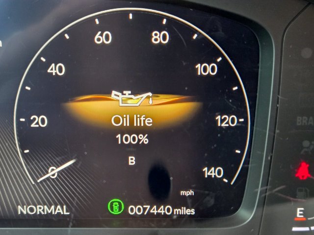 Certified 2025 Acura ADX FWD image 27