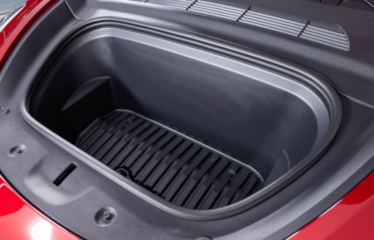 Used 2024 Tesla Model Y Long Range image 40