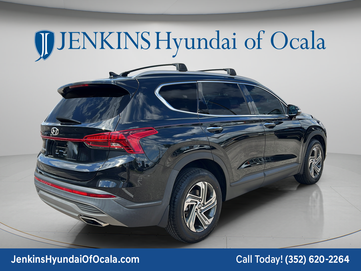 Certified 2023 Hyundai Santa Fe SEL FWD image 3