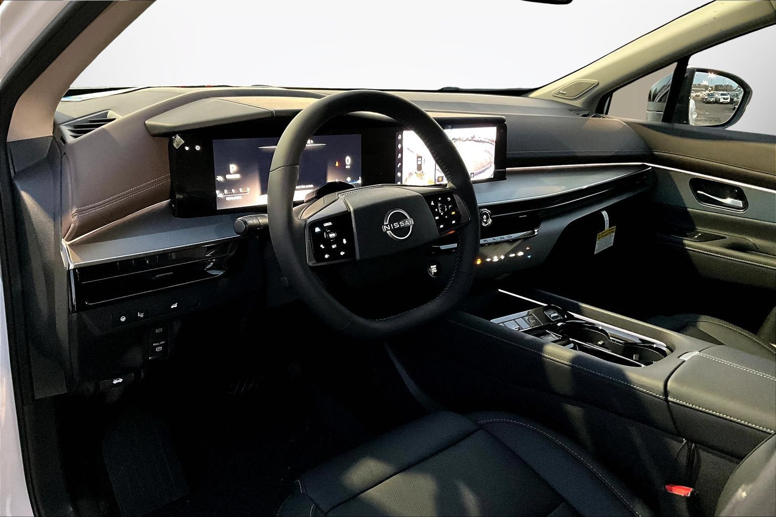 New 2026 Nissan Murano Platinum w/ Technology Package AWD/4WD image 4
