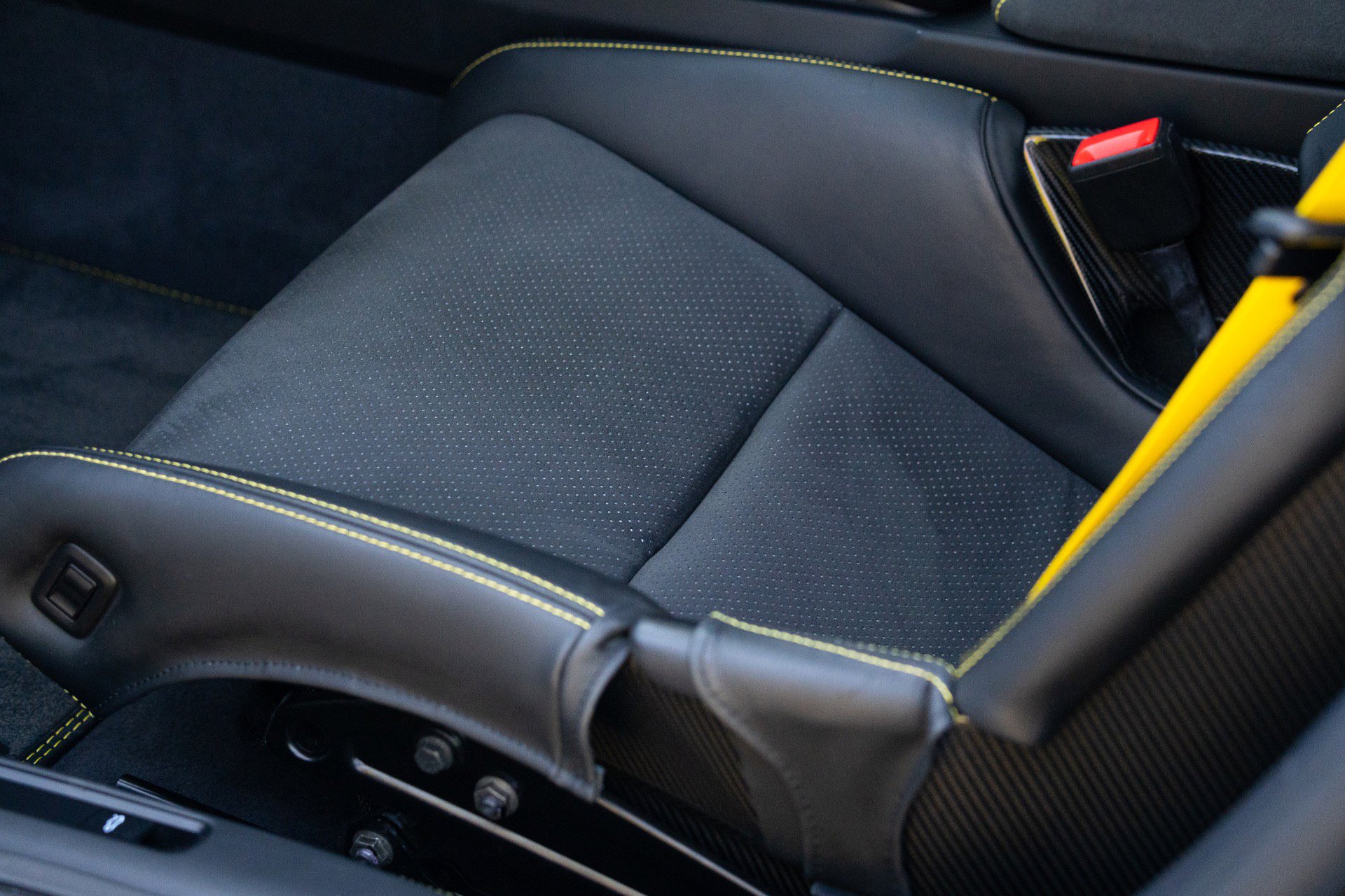 Used 2023 Porsche 911 GT3 RWD image 41