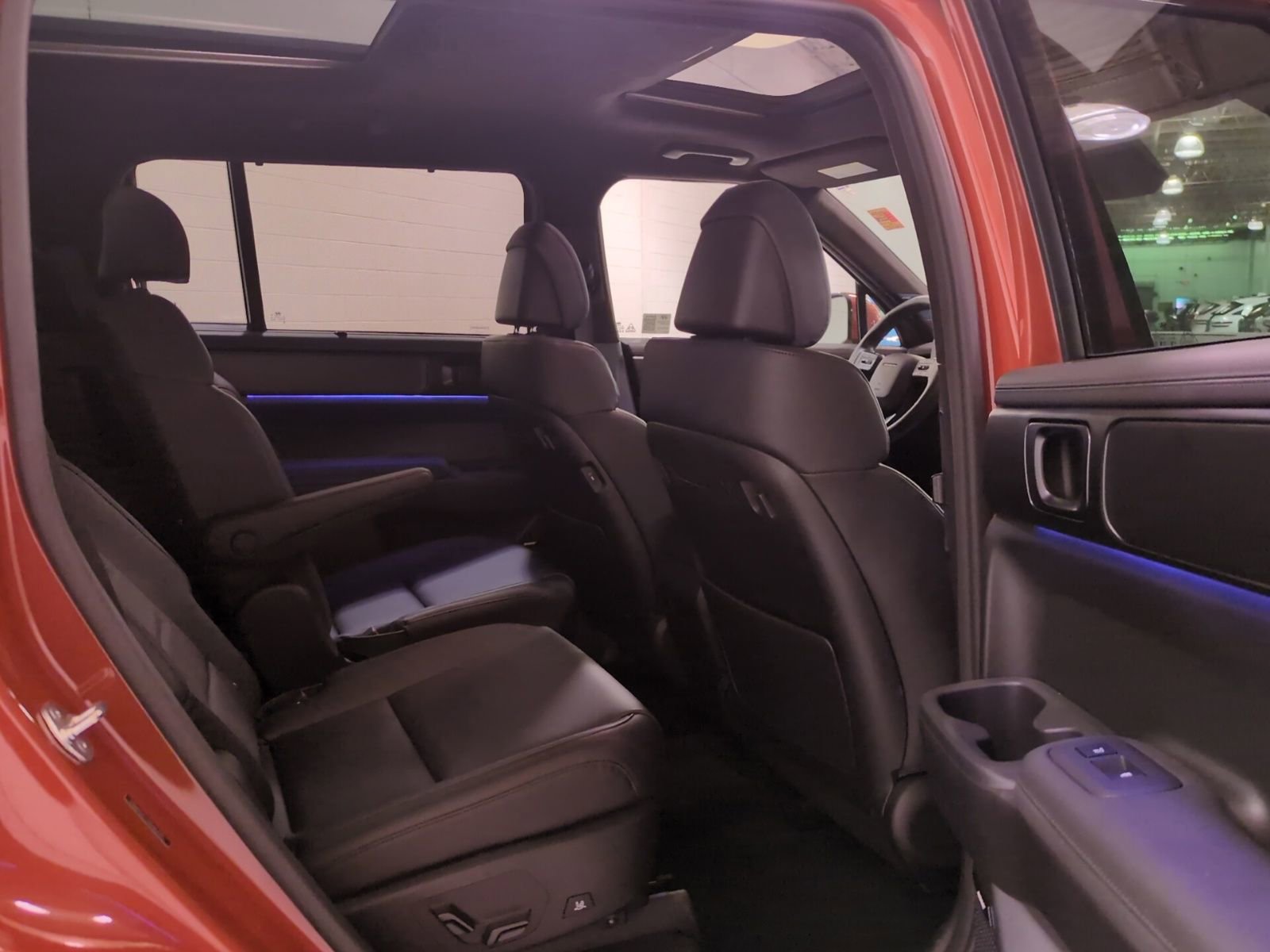 Used 2024 Hyundai Santa Fe Calligraphy image 12