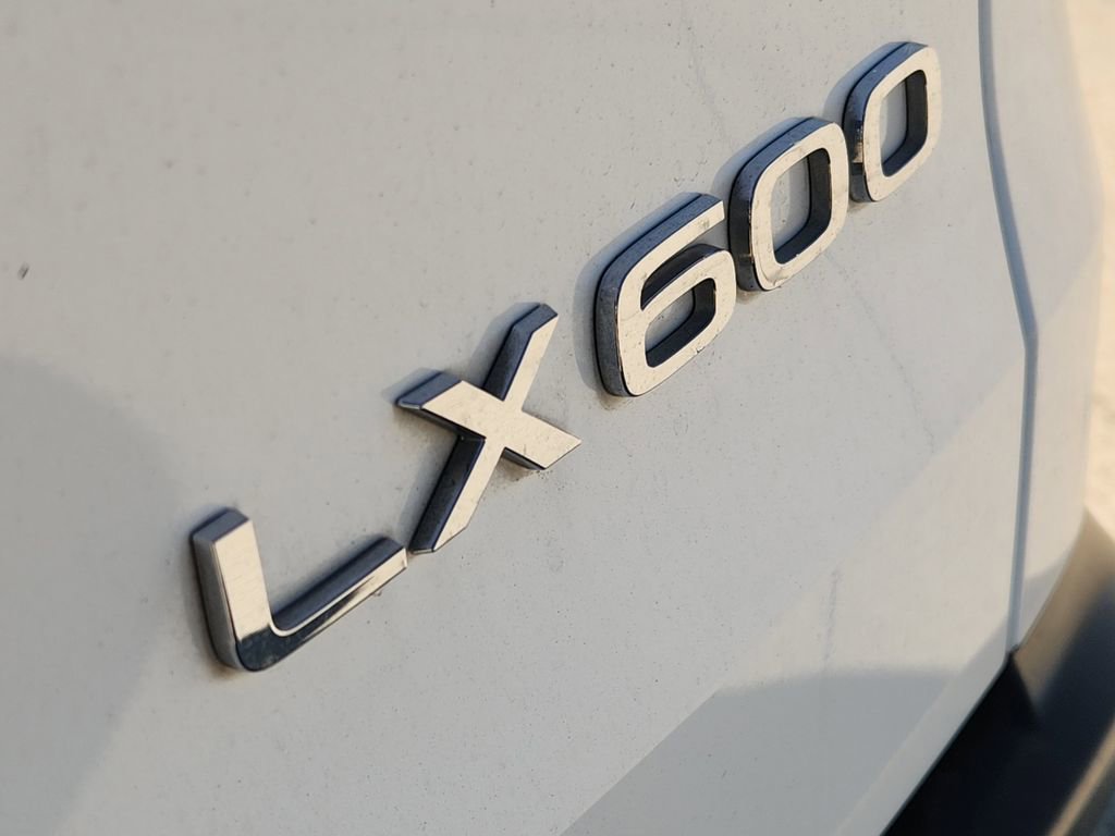 Used 2024 Lexus LX 600 F Sport image 12