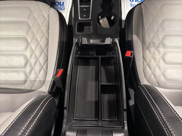 Used 2024 Ford Escape SE w/ PHEV Premium Package image 23