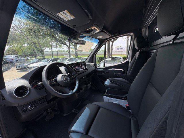 New 2026 Mercedes-Benz Sprinter 2500 image 11