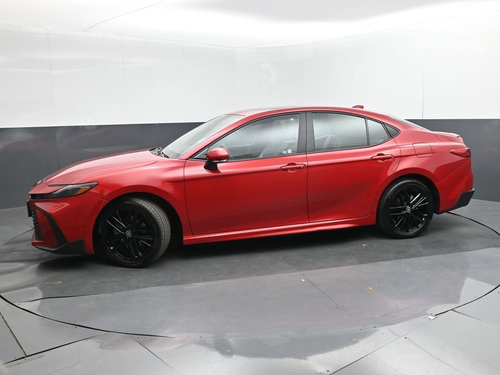 Used 2025 Toyota Camry SE w/ Convenience Package AWD/4WD image 2
