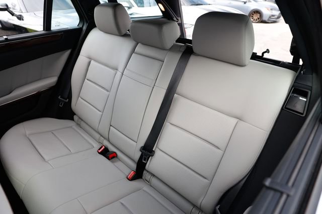 Used 2013 Mercedes-Benz E 350 4MATIC Wagon image 11