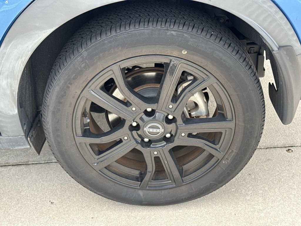 Used 2022 Nissan Kicks SR image 31