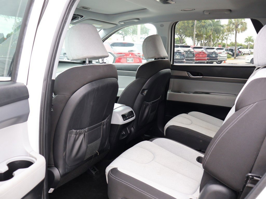 Used 2022 Hyundai Palisade SEL image 37