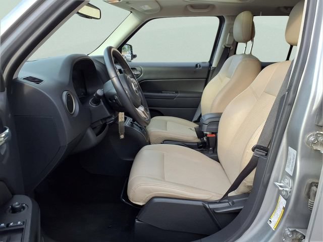 Used 2016 Jeep Patriot 75th Anniversary w/ Power Value Group FWD image 14